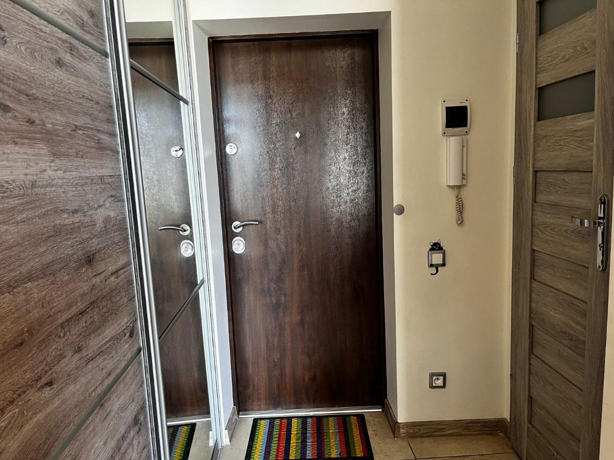 Studio Close To Royal Lazienki Park, Недалеко От Олинек Varsó Kültér fotó