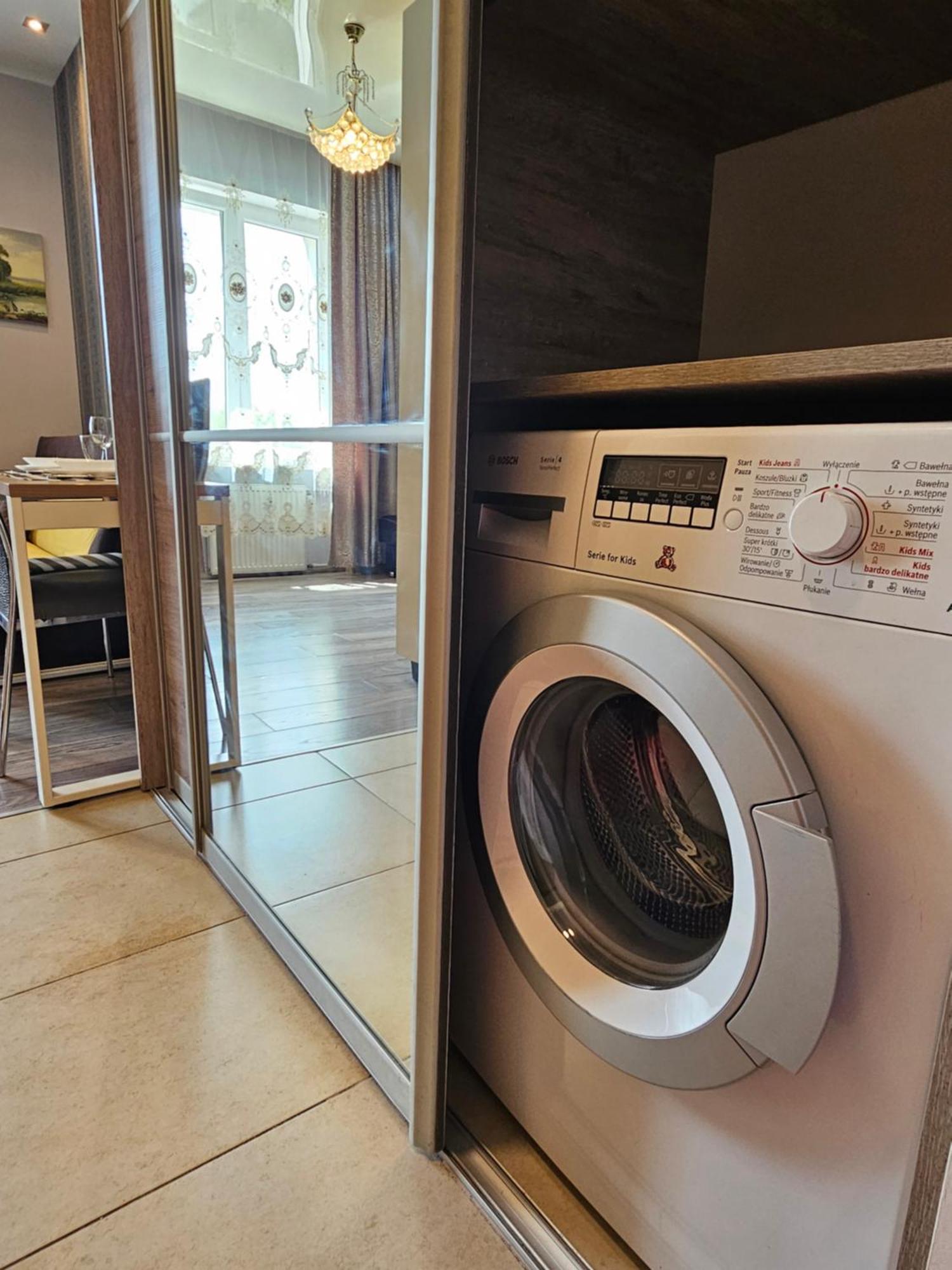 Studio Close To Royal Lazienki Park, Недалеко От Олинек Varsó Kültér fotó